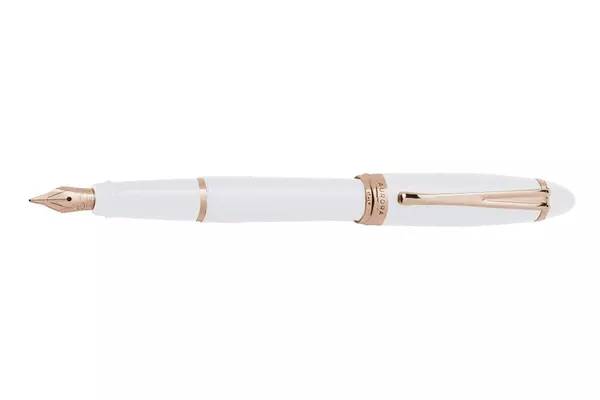 Aurora Ipsilon Winter White Fountain Pen