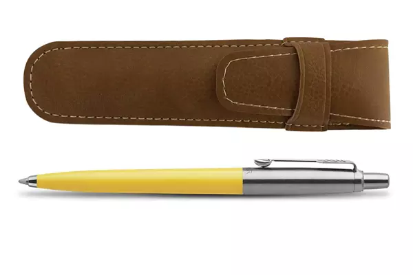 Parker Jotter Yellow Balpen & Bruin Etui Set