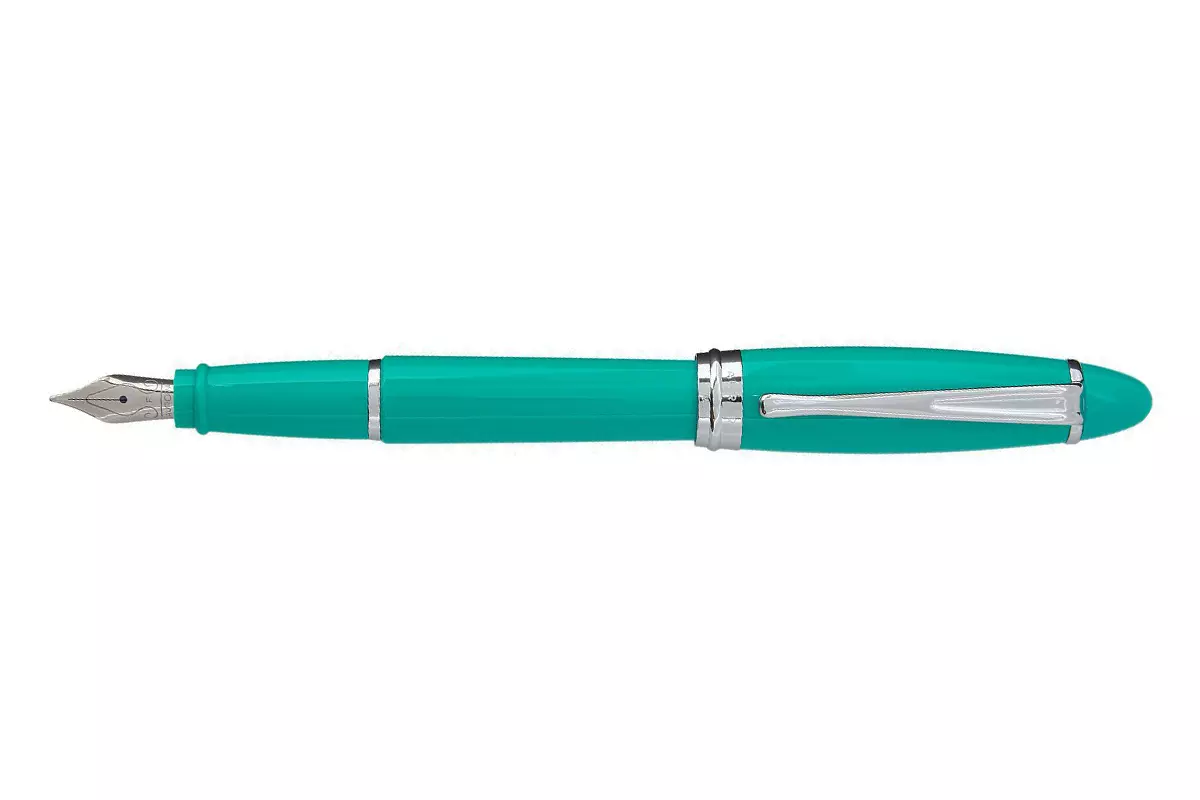 Aurora Ipsilon Estate Green Fountain Pen