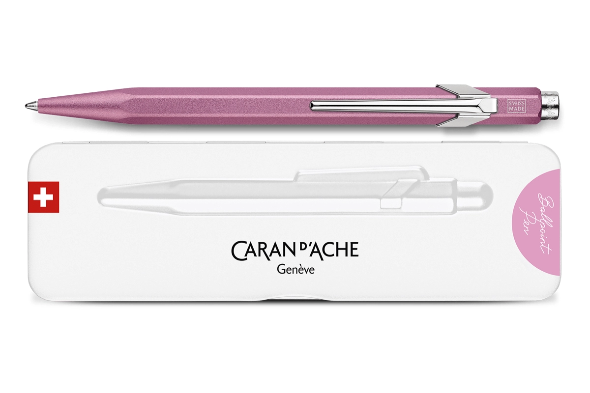 Een Caran d'Ache 849™ COLORMAT-X Roze Set koop je bij Pengraveren.nl